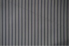 Coupon - Witte poplin katoen stof met lichtgrijze streep (60 x 150 cm) Coupon - Witte poplin katoen stof met lichtgrijze streep (60 x 150 cm)